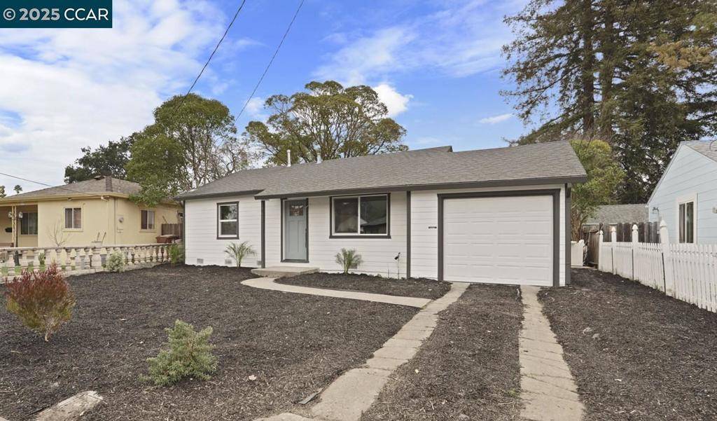 Napa, CA 94558,26 Archer Avenue