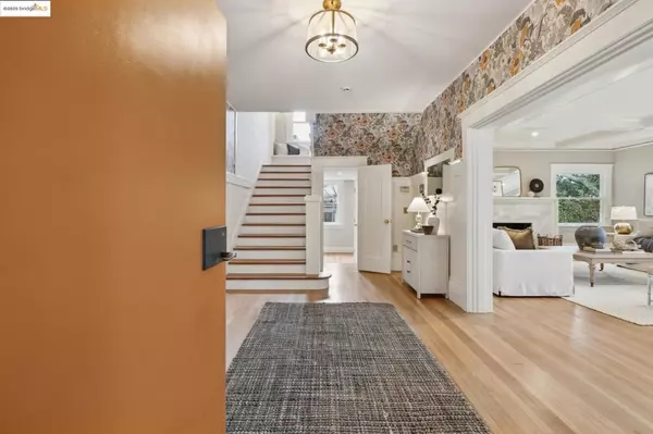 Berkeley, CA 94705,203 Hillcrest Rd