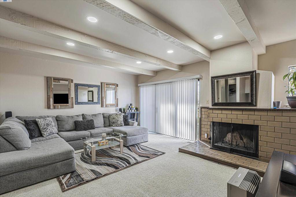 Vallejo, CA 94591,235 Kathy Ellen Dr