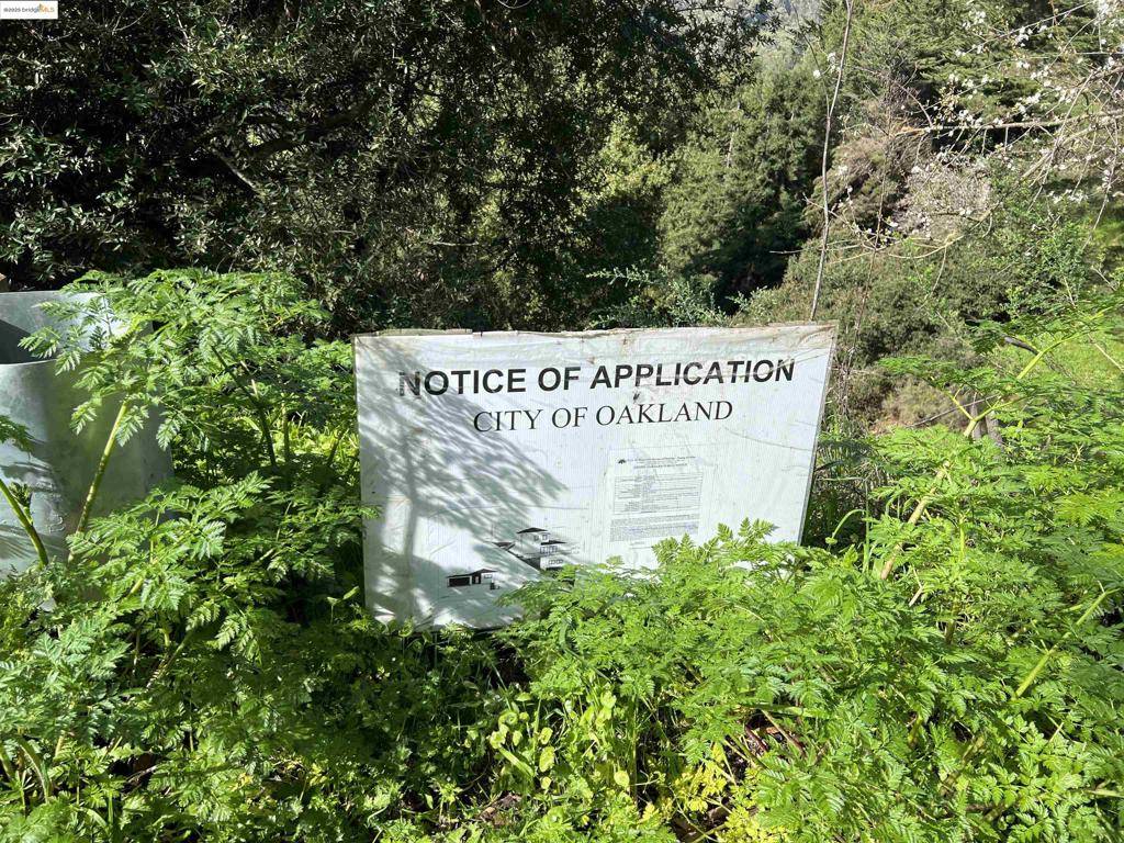 Oakland, CA 94611,6387 Girvin Dr