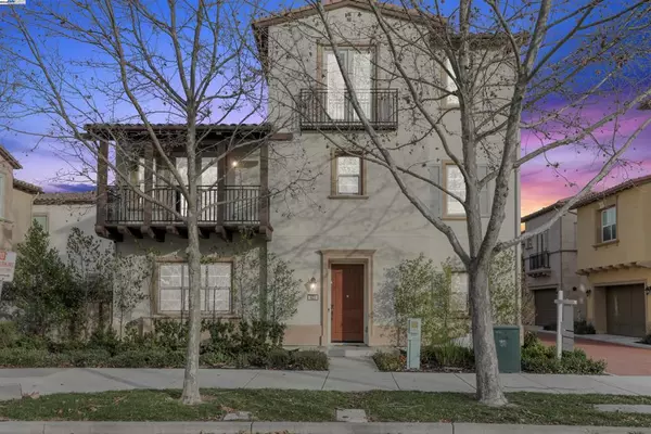 921 S Monarch Rd, San Ramon, CA 94582