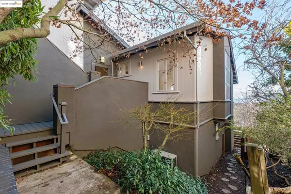 Oakland, CA 94611,123 Taurus Ave