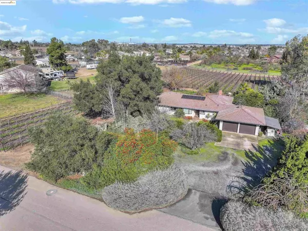 Oakley, CA 94561,400 Tate Ln