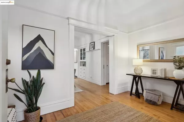 Emeryville, CA 94608,1027 47Th St