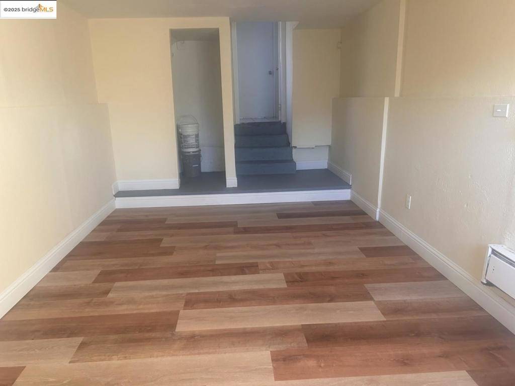 Oakland, CA 94603,10605 E ST