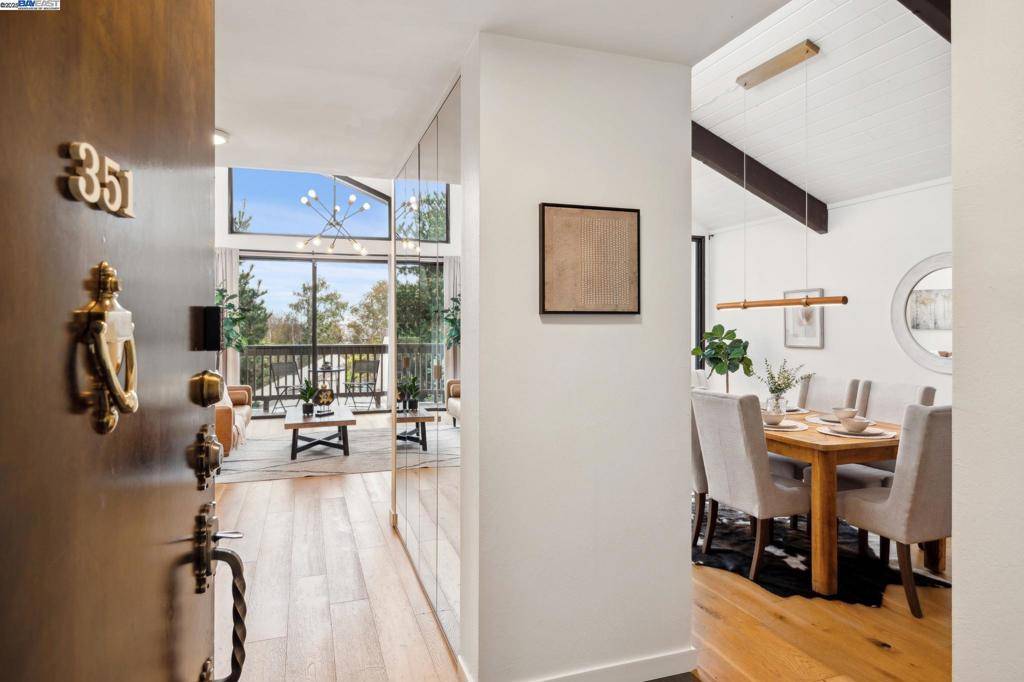 Alameda, CA 94501,2101 Shoreline Dr #351