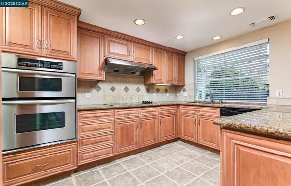 Sacramento, CA 95822,7345 Willowwick Way