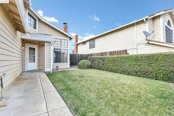 Antioch, CA 94531,2704 Lobelia Ct