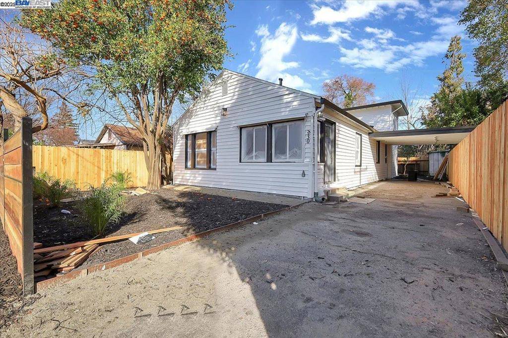 West Sacramento, CA 95605,630 James Street