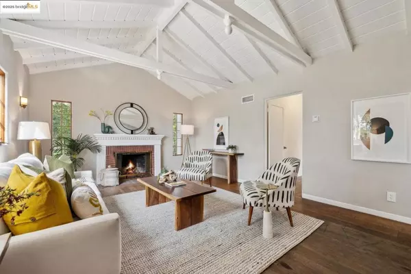 El Cerrito, CA 94530,926 Galvin DR