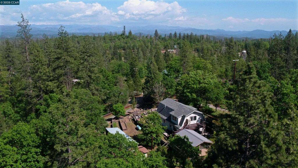 Coulterville, CA 95311,9687 Manzanita Way