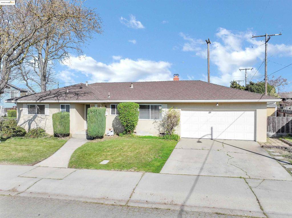2005 W Pine St,  Lodi,  CA 95242