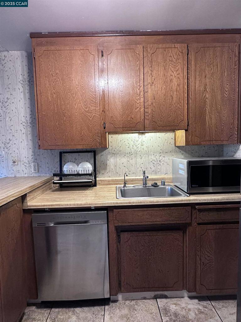 Concord, CA 94520,1591 Ellis St #323