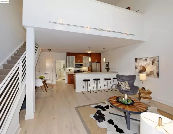 Oakland, CA 94608,1565 32nd Street #3