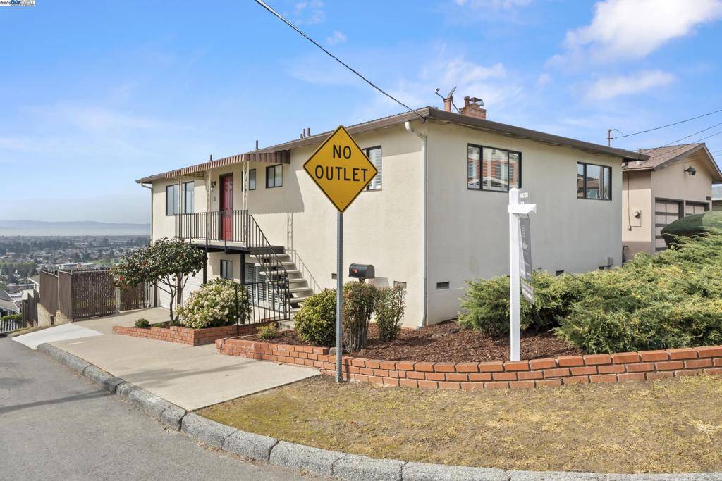 San Leandro, CA 94578,2122 Pico Pl