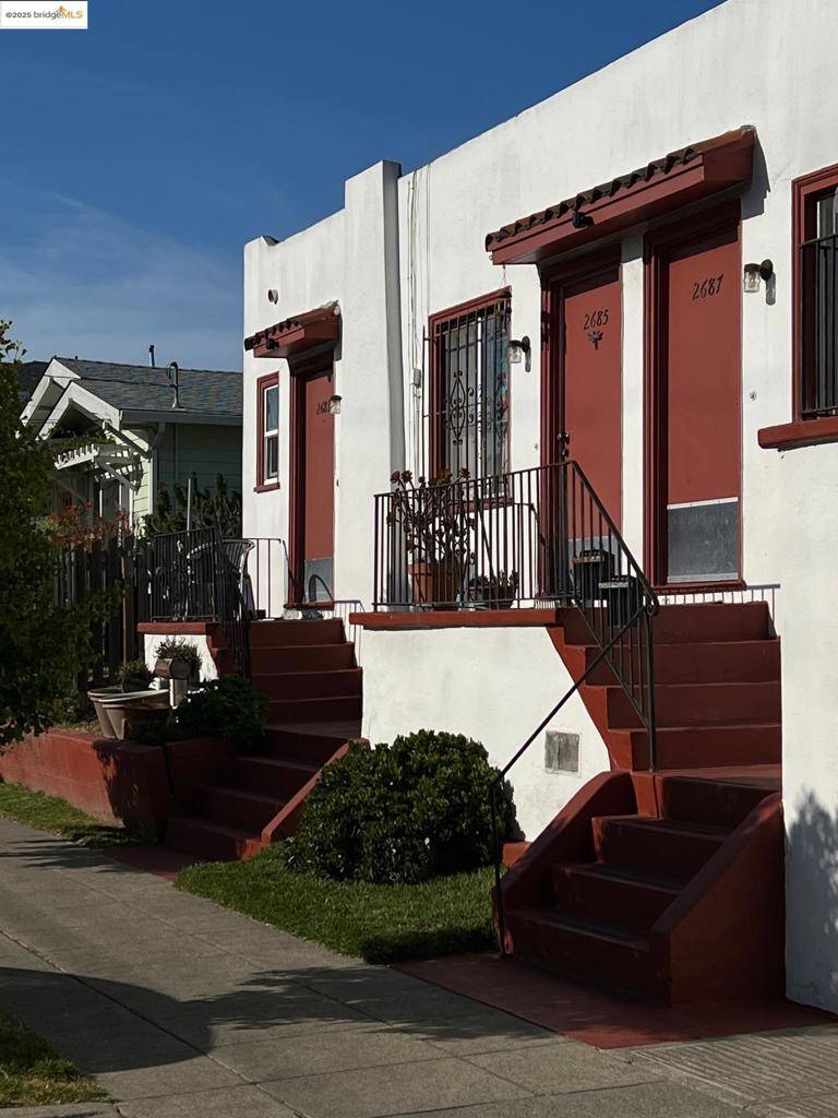 2683 Mabel St, Berkeley, CA 94702