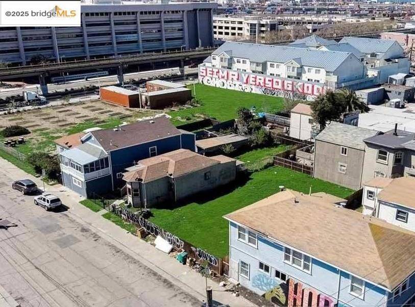 Oakland, CA 94607,739 Campbell St