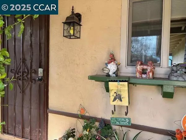 Bay Point, CA 94565,220 Riverside Pl