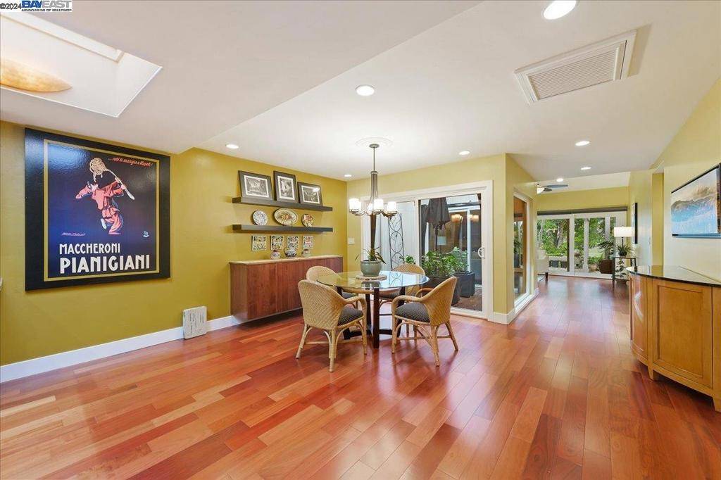 Danville, CA 94526,663 Silver Lake Dr