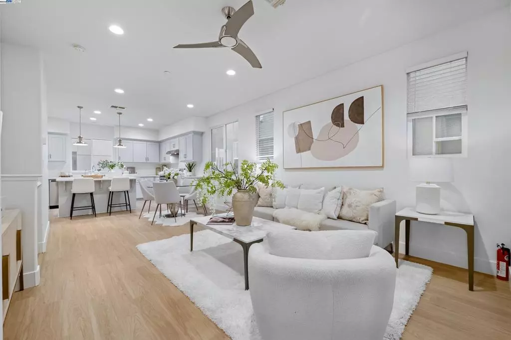 Newark, CA 94560,37618 Cape Cod Rd