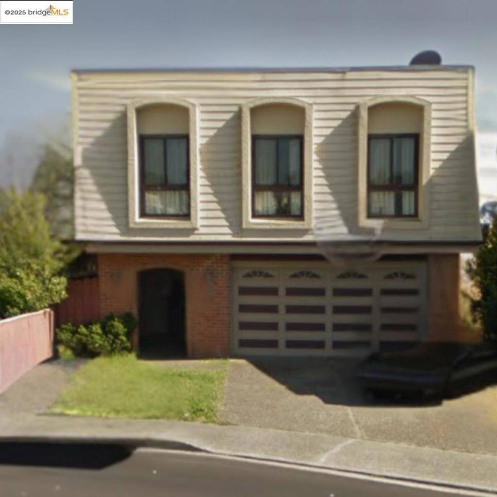 Daly City, CA 94015,239 Dennis Dr