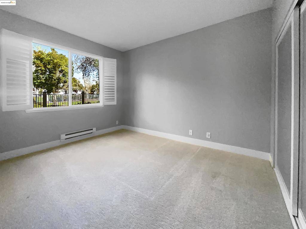 Richmond, CA 94804,33 Shoreline Ct