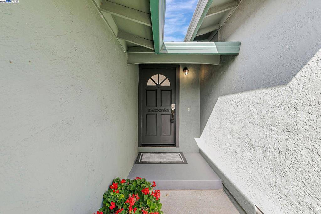 Fremont, CA 94536,35254 Cabrillo Dr