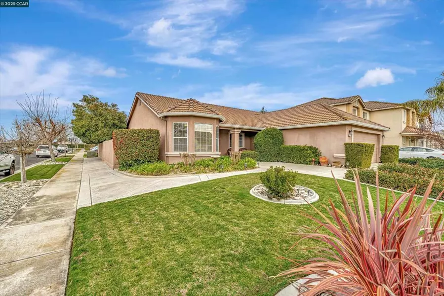 947 Sandy Way, Turlock, CA 95382