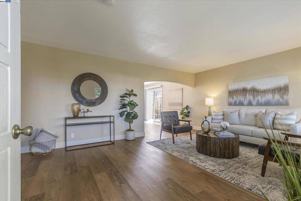 San Jose, CA 95123,5545 Don Pedro Ct