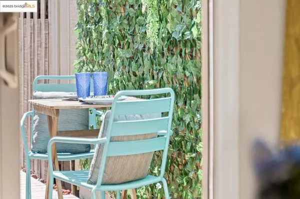 San Pablo, CA 94806,2600 Giant Rd. # 25