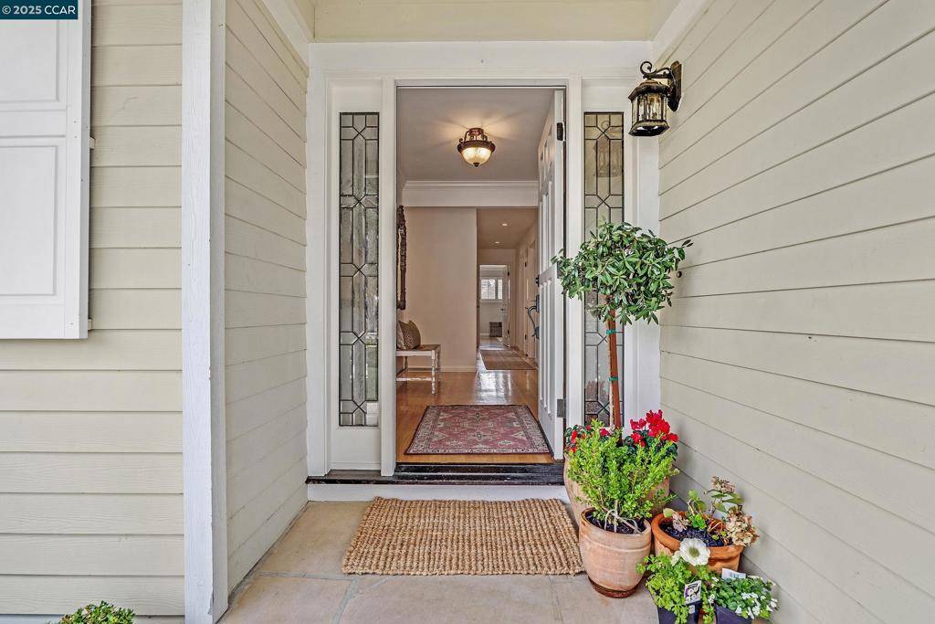 Danville, CA 94526,199 Mont Blanc Ct
