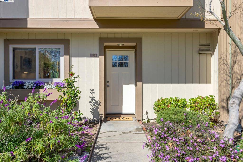 Alameda, CA 94502,1114 Bismarck Ln