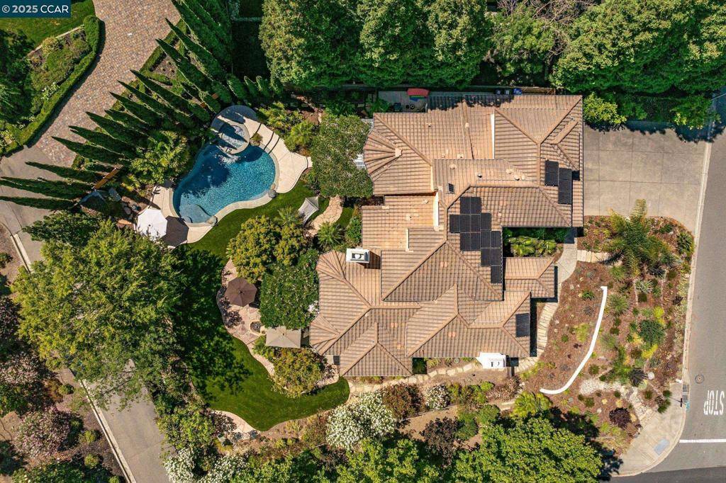 Walnut Creek, CA 94598,820 Foxtail Ct