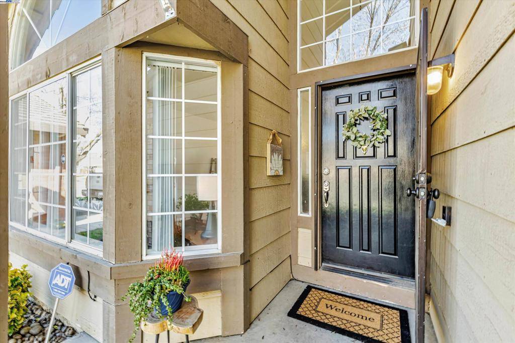 Tracy, CA 95376,112 Machado Ct