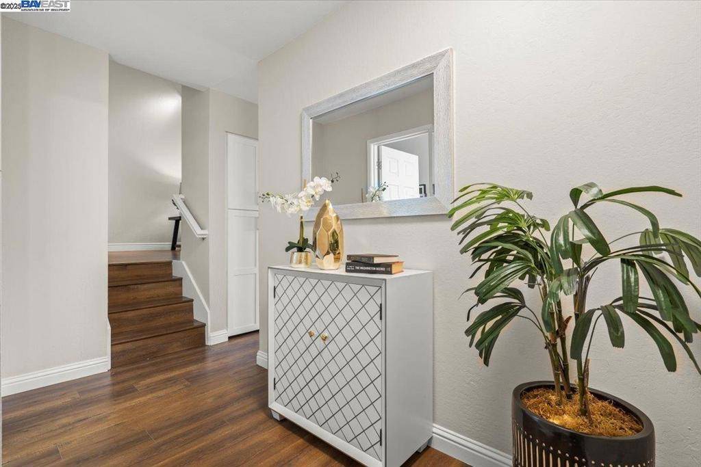 Sunnyvale, CA 94087,830 Kingfisher Ter