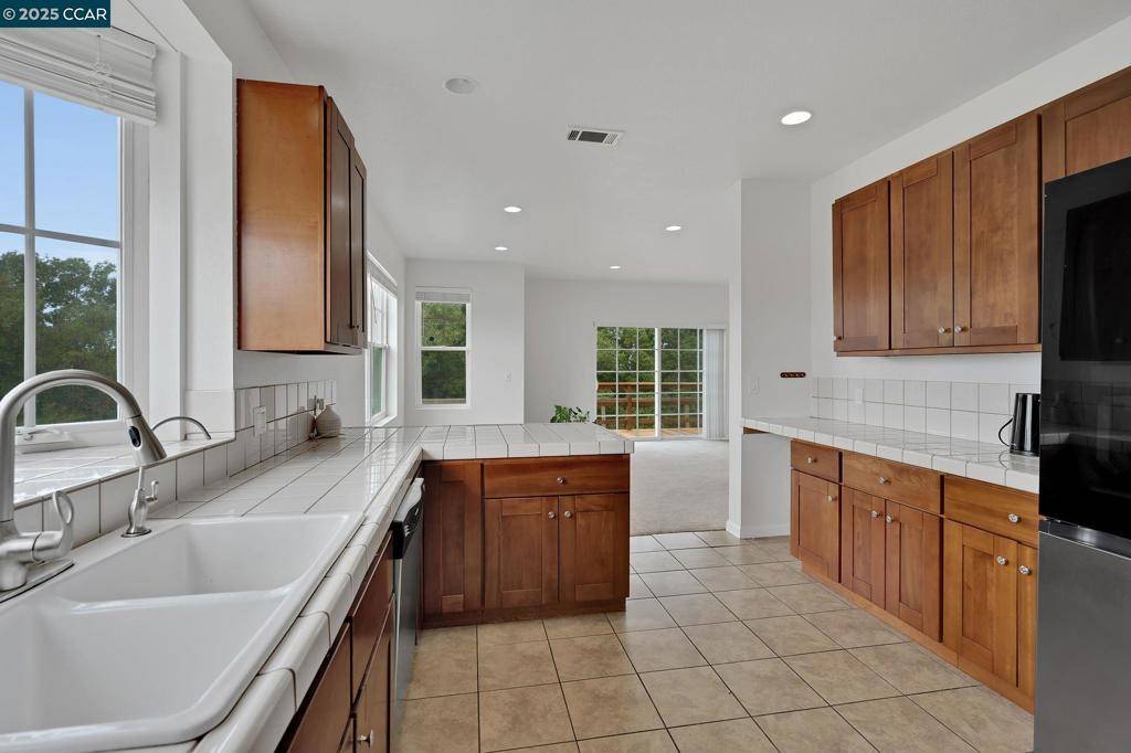 El Sobrante, CA 94803,213 N Rancho Place
