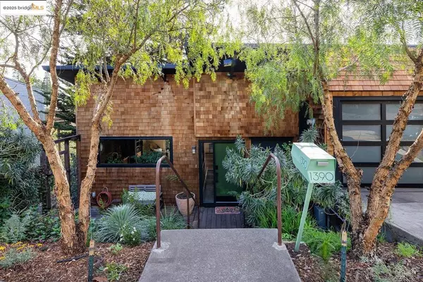 1390 Summit Rd, Berkeley, CA 94708
