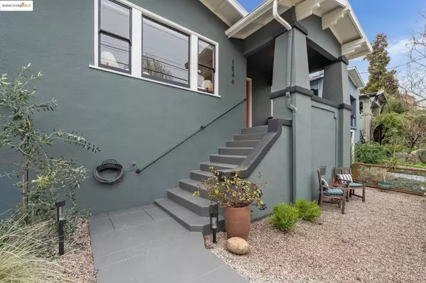 Oakland, CA 94610,1546 Holman Rd
