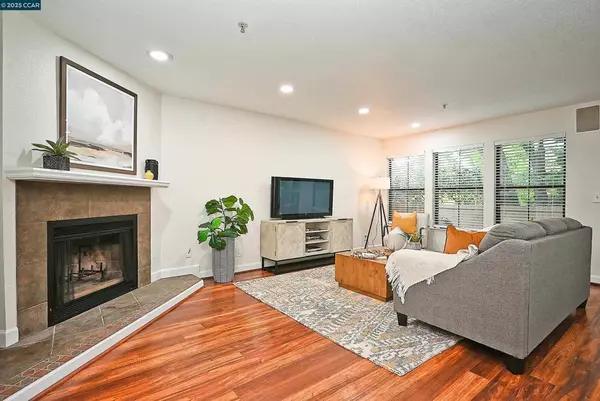 3279 Mt Diablo Ct ##1, Lafayette, CA 94549