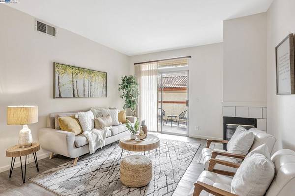 Dublin, CA 94568,7148 Dublin Meadows St #A