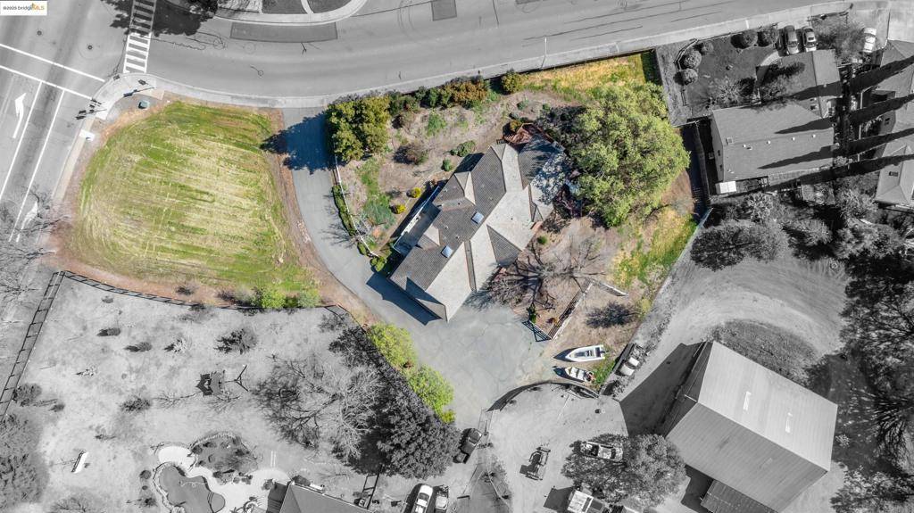 Pittsburg, CA 94565,4210 Suzanne Dr