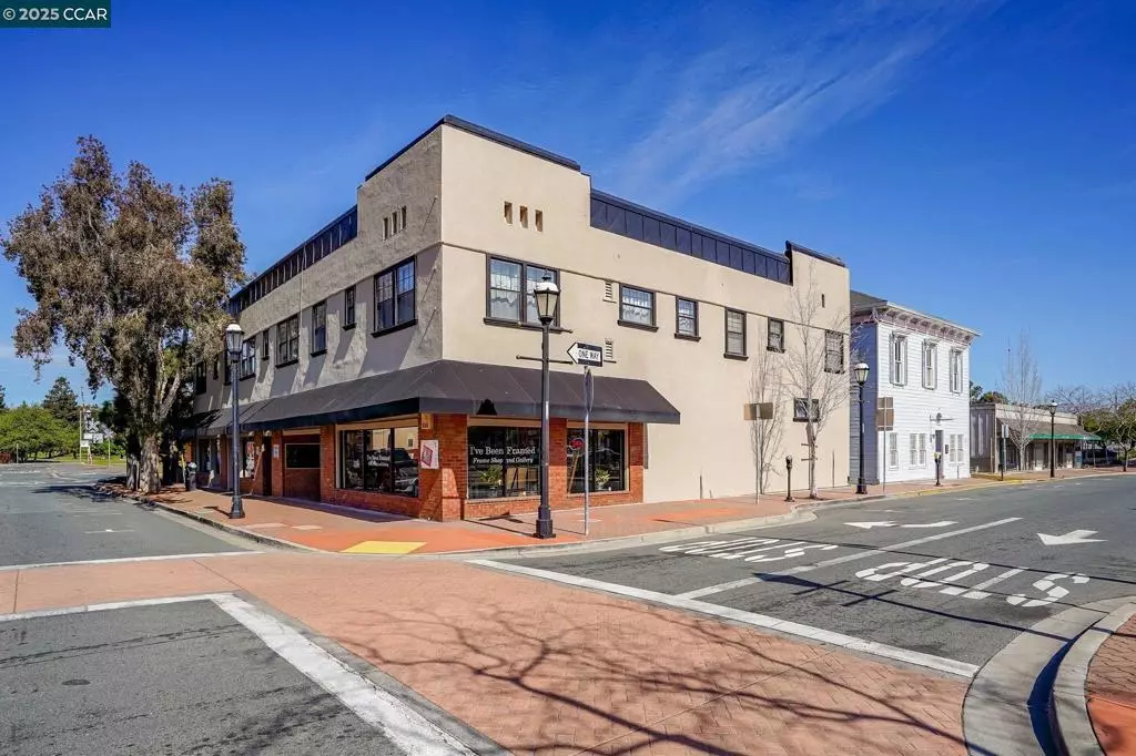 Martinez, CA 94553,411 Ferry St