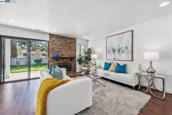 Pleasanton, CA 94588,5331 Brookside Ct