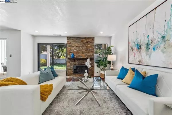 Pleasanton, CA 94588,5331 Brookside Ct