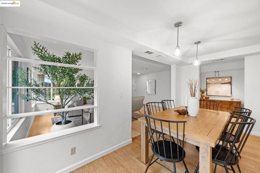 Walnut Creek, CA 94596,1243 Crimson Ct
