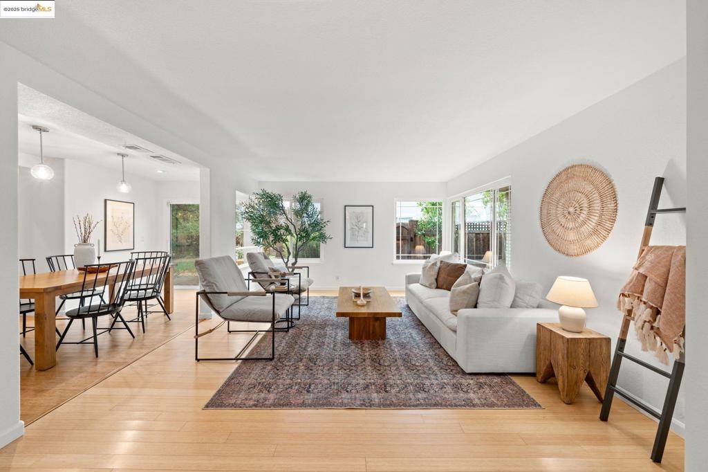 1243 Crimson Ct, Walnut Creek, CA 94596