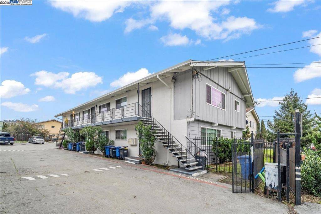 Hayward, CA 94544,27086 Manon Ave