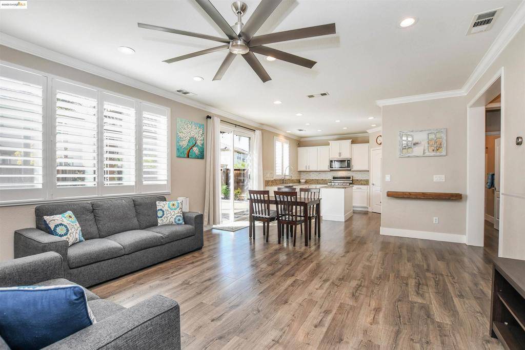 Oakley, CA 94561,6060 Tazetta Dr
