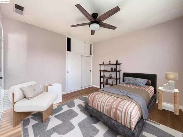 Concord, CA 94519,3242 Ida Dr