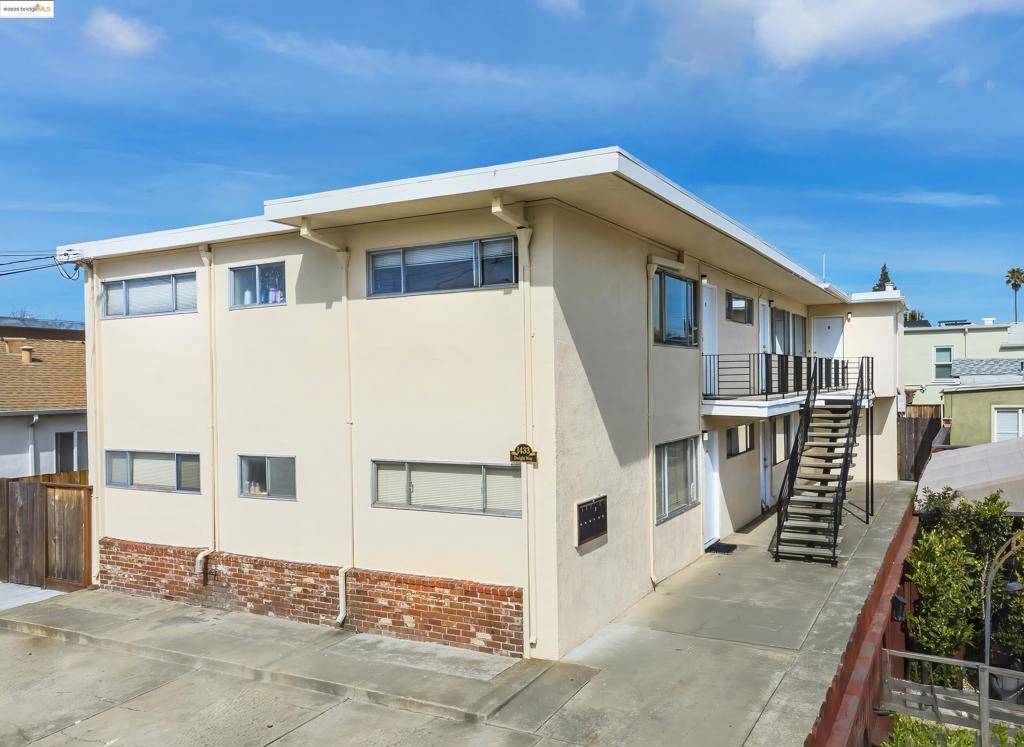 1433 Dwight, Berkeley, CA 94702